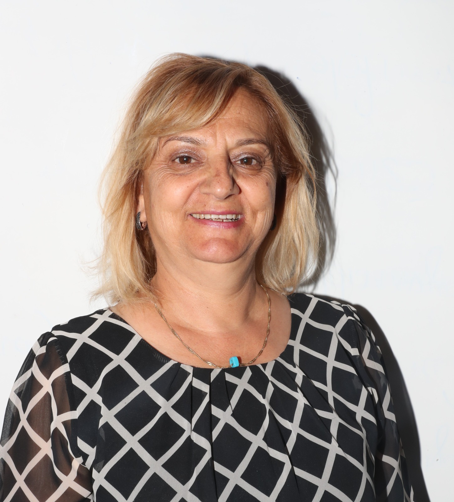 GÜLCAN KÜÇÜKGÜZEL