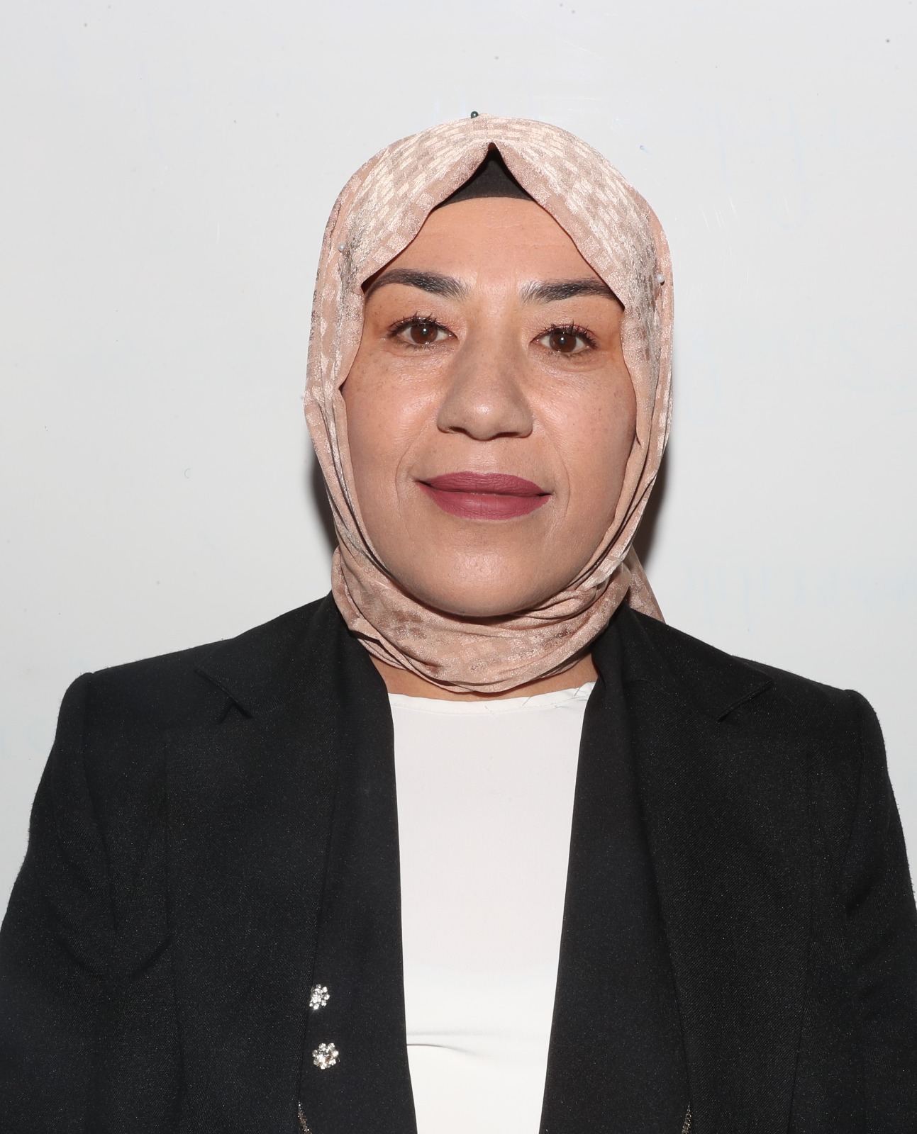 AYŞE KARTAL